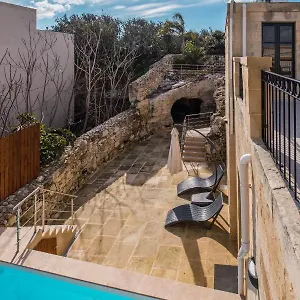 Villa Farmhouse With Pool And Cave, Rabat